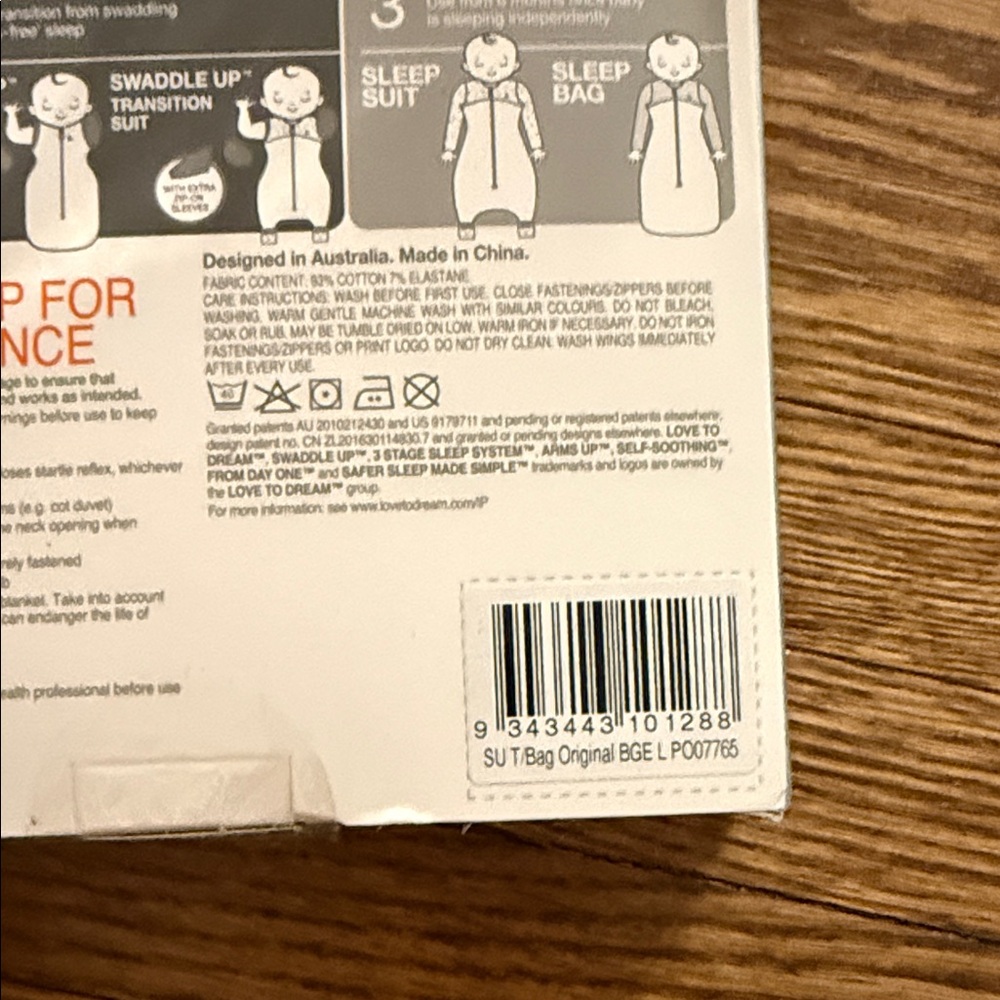 Love to Dream Swaddle Up Transition Bag - Gray and Black - Picture 2 of 4
